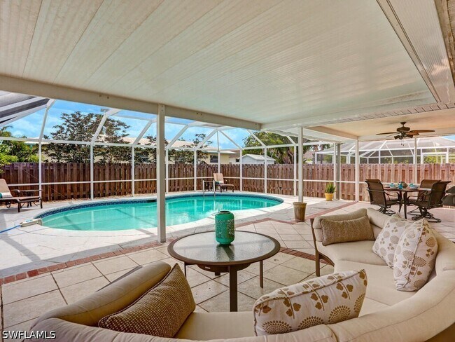 Photo - 625 97th Ave N