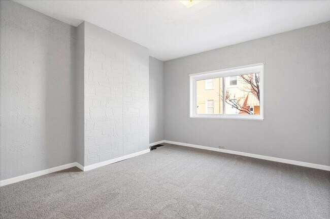 Photo - 176 42nd Street Unit 1