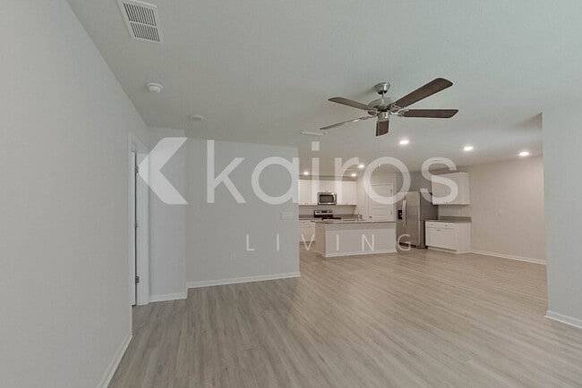 4702 Malay Cir