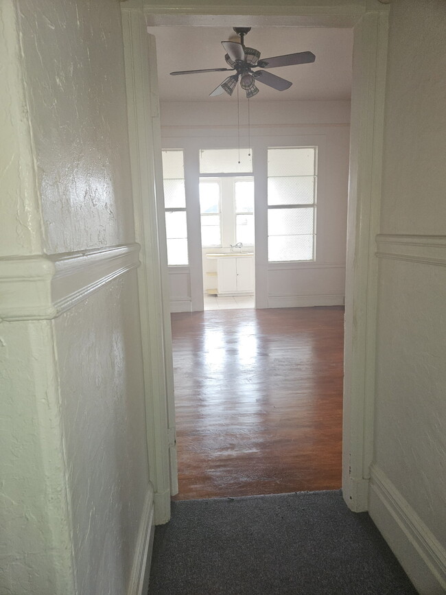 Photo - 951 Shotwell St Unidad 951