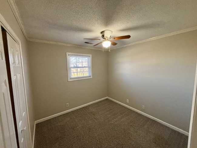 Photo - 218 Joe Quick Rd