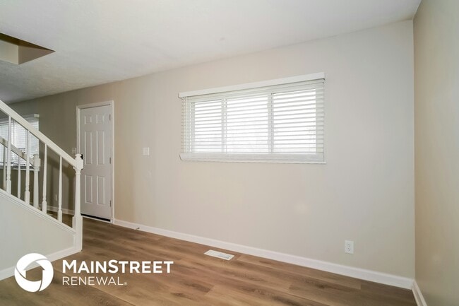 Photo - 1290 Tanglewood Dr