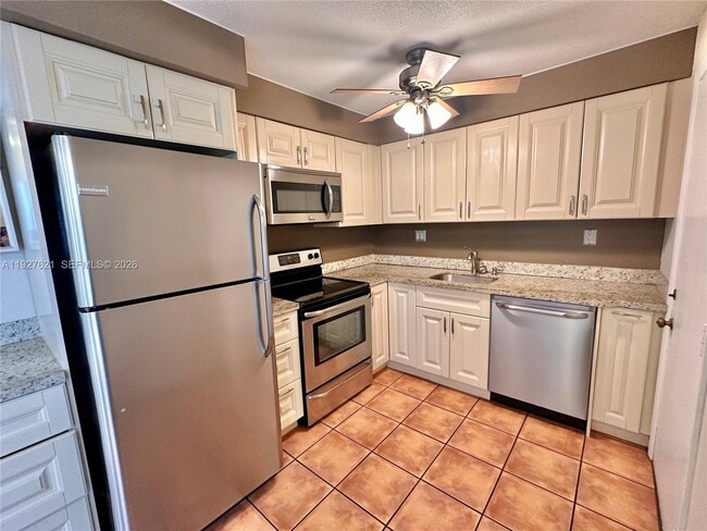 Photo - 1824 Monroe St Unidad 4