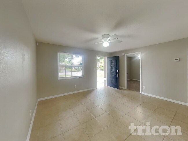 Photo - 8636 Oriole Ln