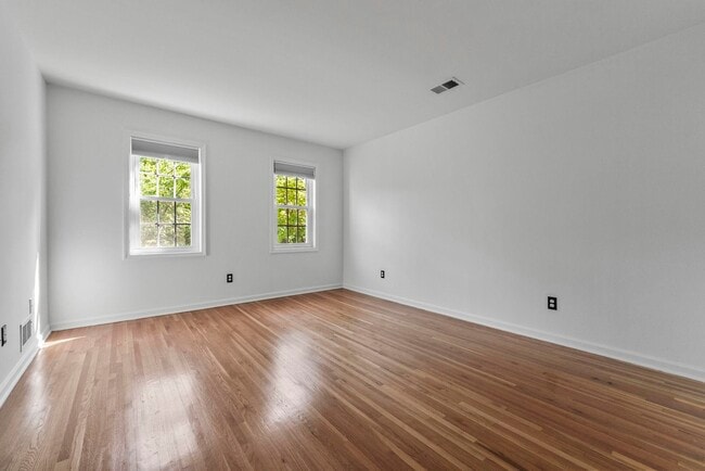 Photo - 456 9th St Unit 32