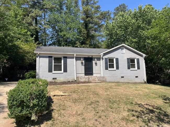 Photo - 5933 North Hills Dr