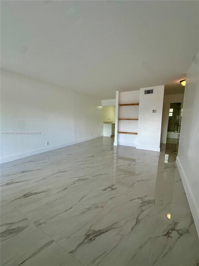 Photo - 1831 SW 24th St Unit 0
