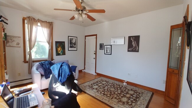 Photo - 108 Cross St