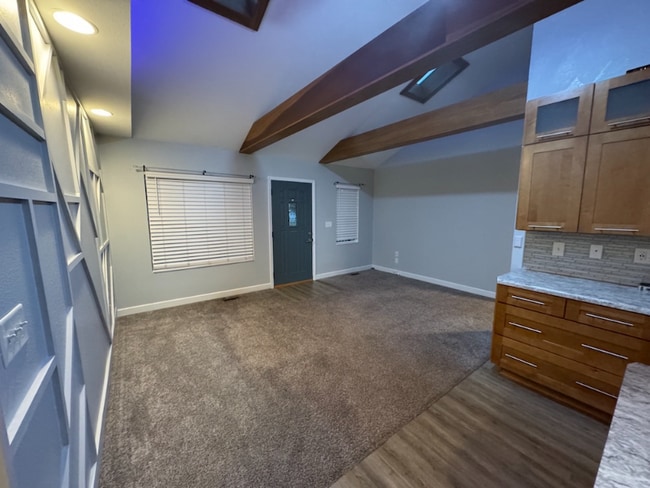 Photo - 252 Prentiss Ave