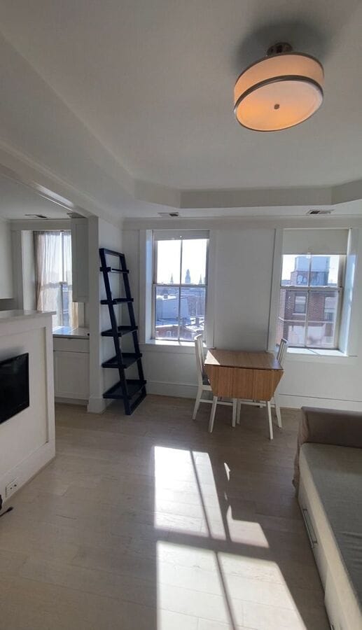 Photo - 1451 Park Rd NW