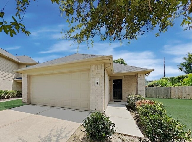 Building Photo - 21407 Palma Grove Way
