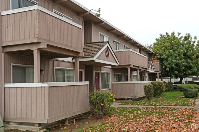 Photo - Park Villa Apartments
