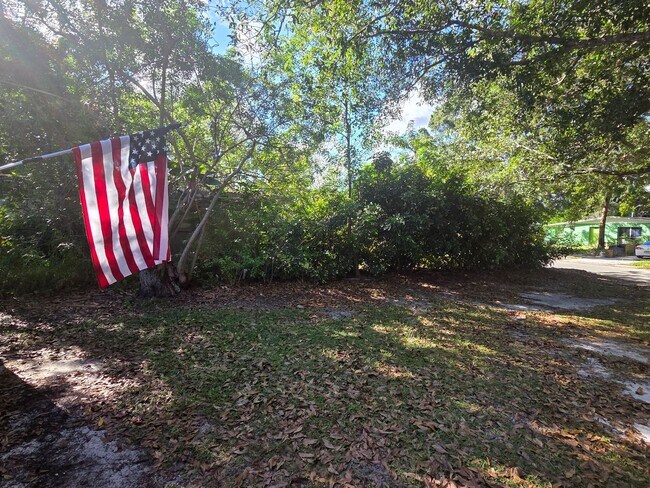 Photo - Cozy 3 Bed, 1 Bath Home~Afforable~New Mech...