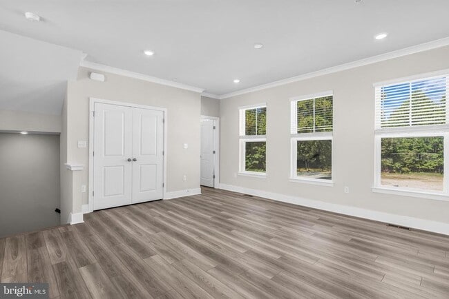 Photo - 2110 Winterberry Ln