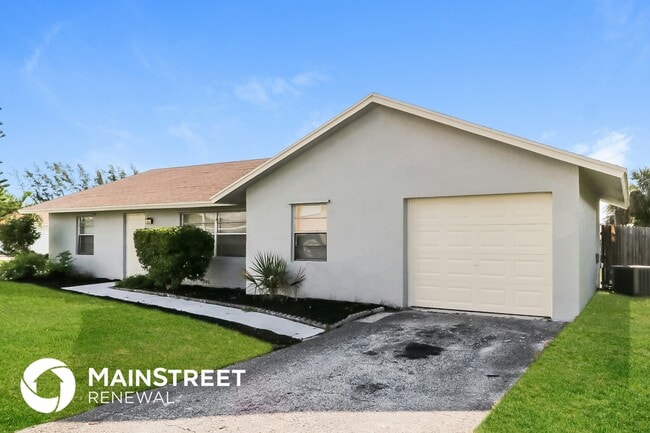 Photo - 2152 NE 1st Ct