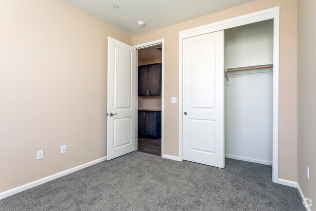 Sycamore Creek Village Rental Homes