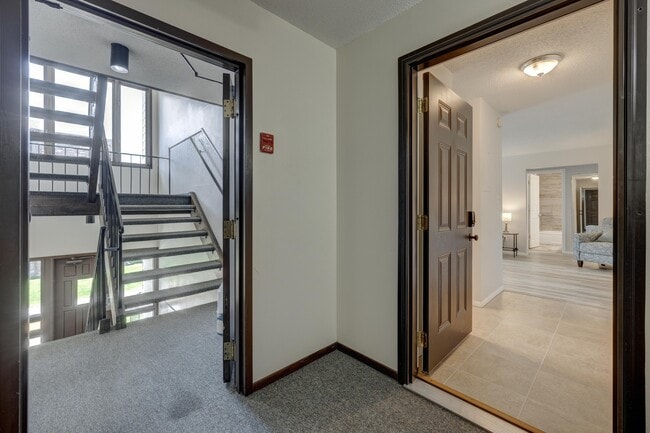 Photo - 4460 S Poplar St Unit 208C
