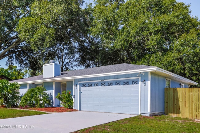 Photo - 8408 Rampart Rd