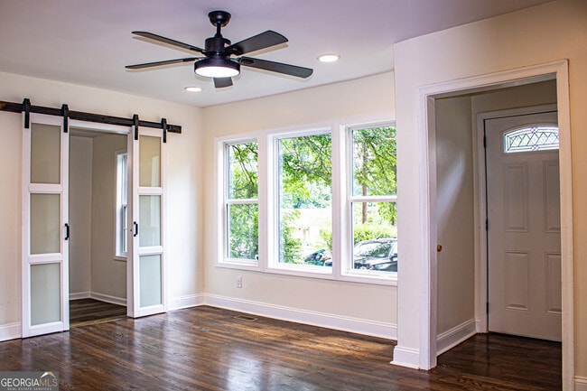 Photo - 773 Fayetteville Rd SE