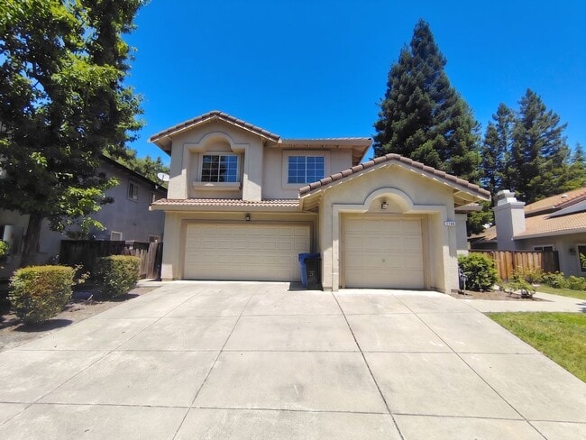 Building Photo - Grand Danville Residence in Premium Community w/ Resort Amenities