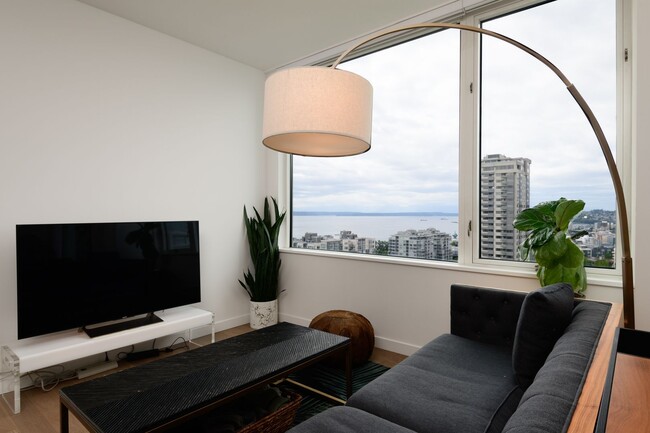 Photo - Seattle Heights Condominiums ~ Belltown Unit 1906