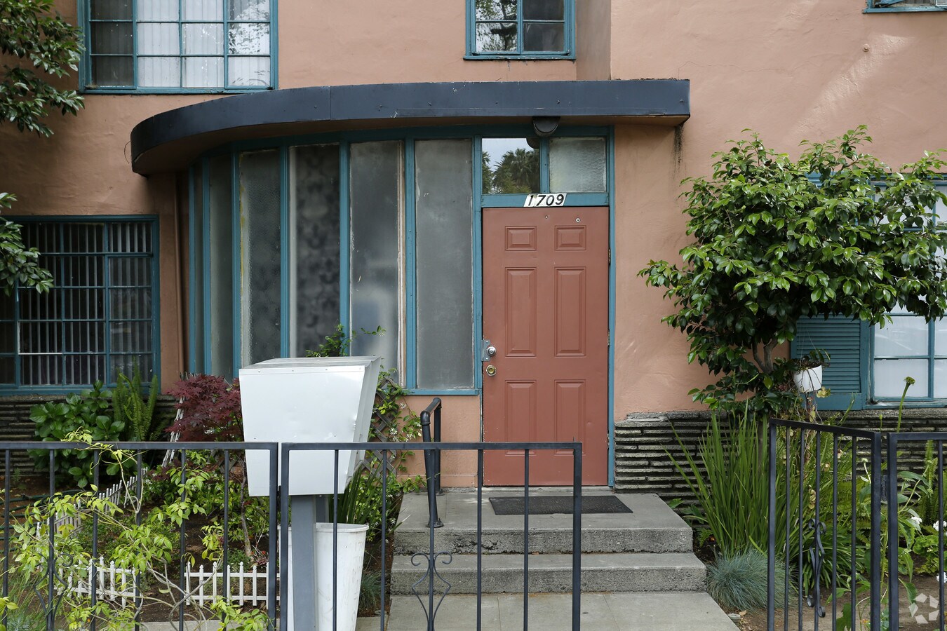 Photo - 1709 Capitol Ave