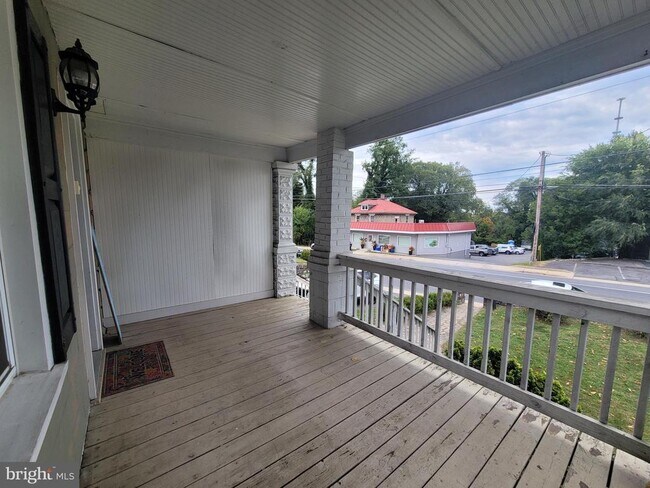 Photo - 235 Millwood Ave