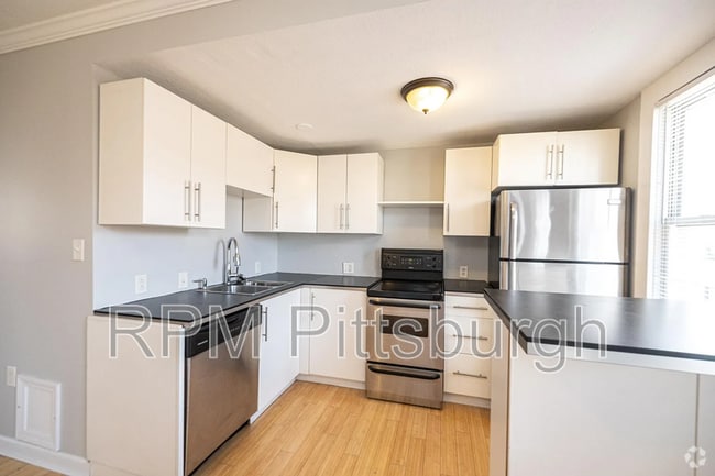 Building Photo - 1908 Wharton St Rental