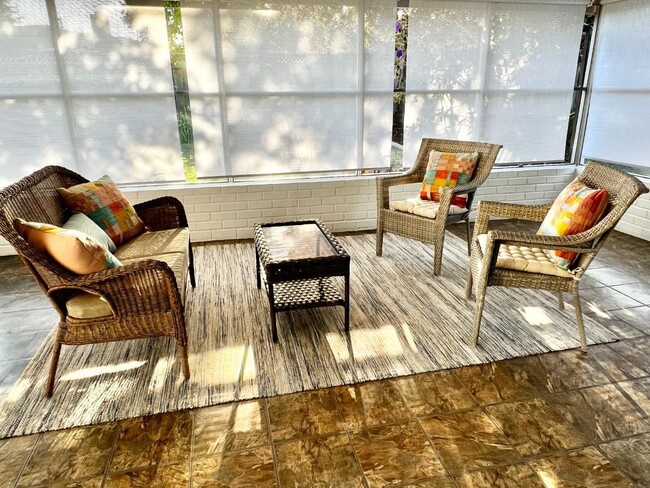 Photo - 12283 Woodside Dr Casa