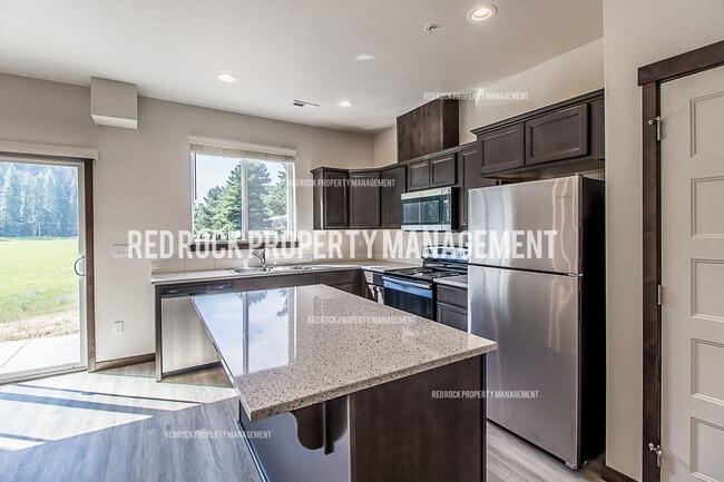 Photo - 1578 Latitude Ln
