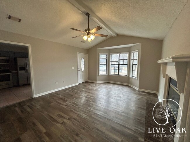 Photo - 904 Willowbrook Dr