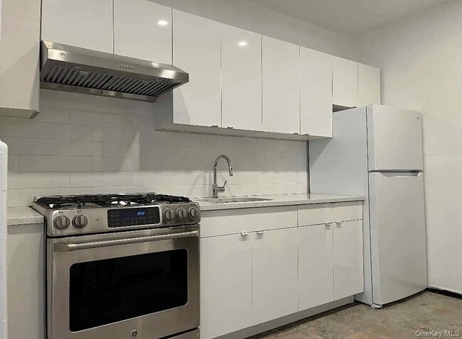 Building Photo - 35-20-35-93 93rd St