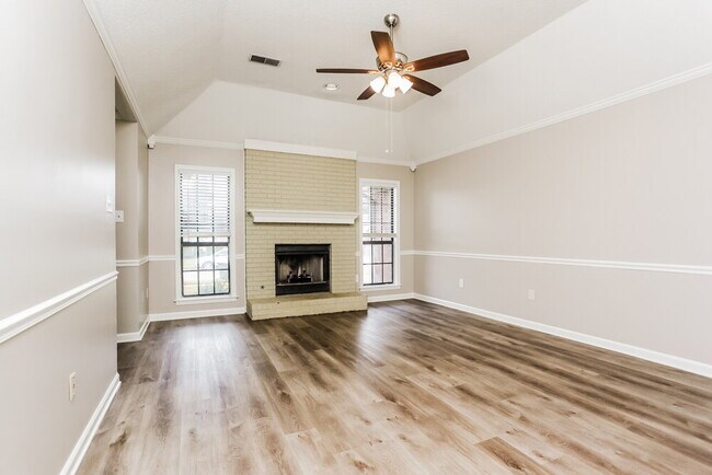 Photo - 4142 Hidden Fern Ln N