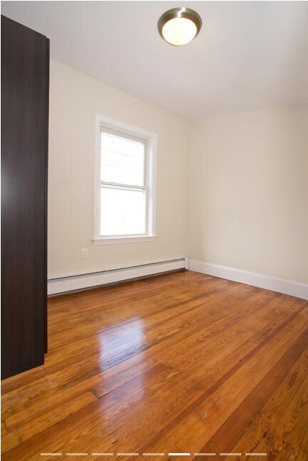 Photo - 12 Parker Hill Ave Unidad 2