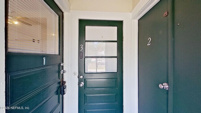 Photo - 2210 Myra St Unit 3