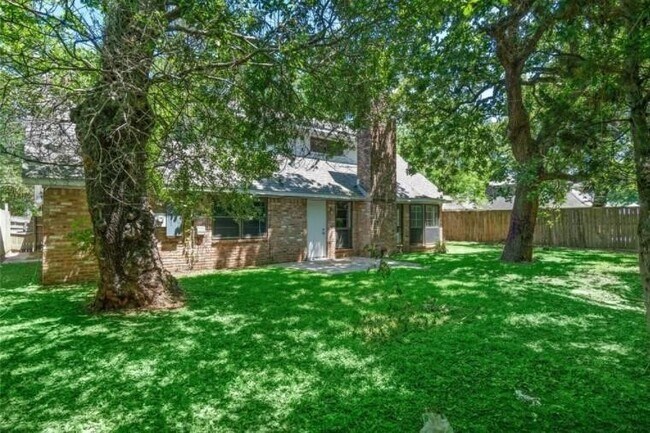 Photo - 7019 Oak Bough Dr
