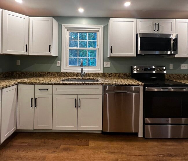 Photo - 16 Boulder Dr