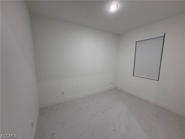 Photo - 3222 48th St W