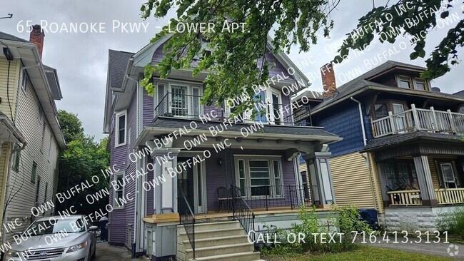 Building Photo - 65 Roanoke Pkwy Unit Lower Apt.