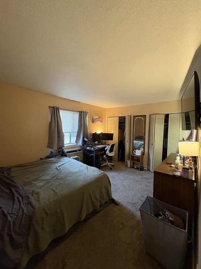 Photo - 51 The Brook