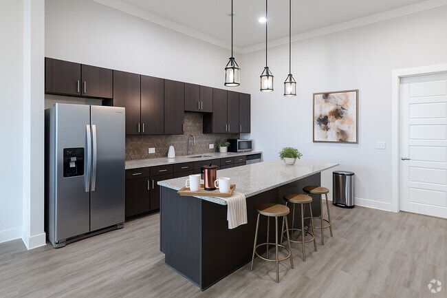 2BR, 2BA - 1,071SF Kitchen - The Reserve at Cool Springs Rental