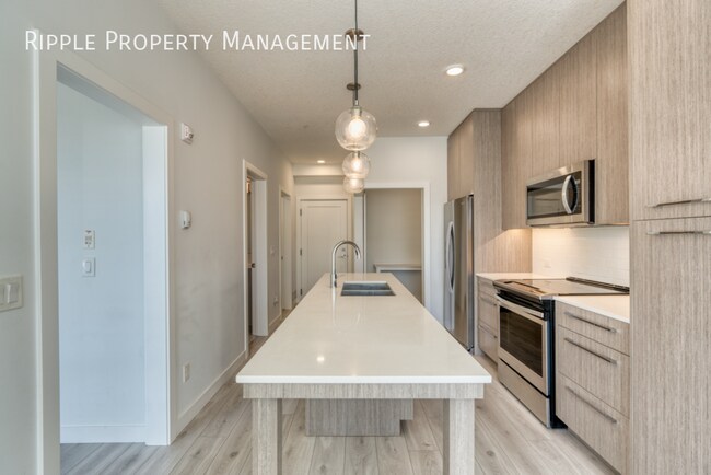 Photo - AMAZING MODERN 1 BED/ 1 BATH CONDO | LEGENDS CLUB ACCESS Unité 2314