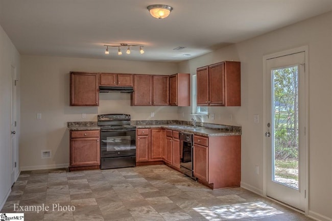Photo - 61 Jones Creek Cir