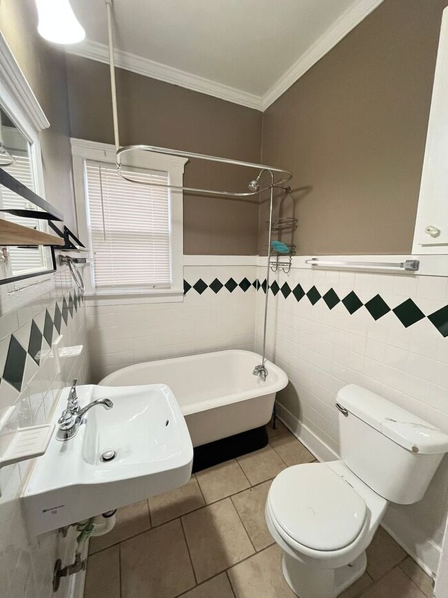 Photo - Studio Cottage located in Aurora Addition of NW OKC