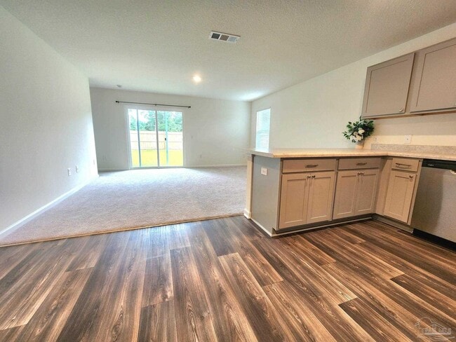 7840 Maxton Rd