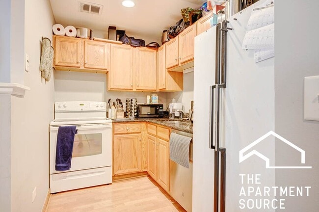 Photo - 607 W Wrightwood Ave Unidad 313