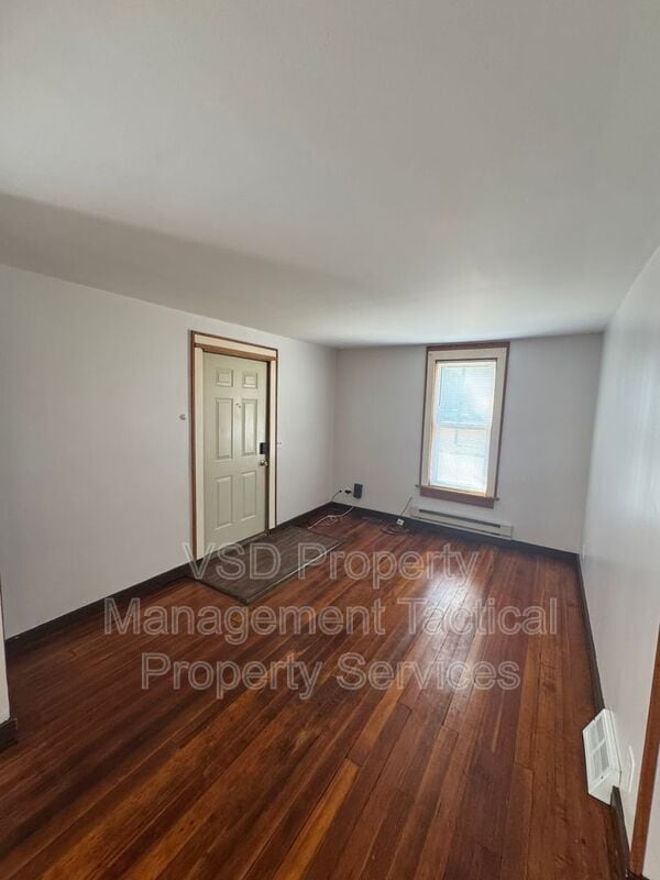 Photo - 2907 Oakwood Ave Unidad #1
