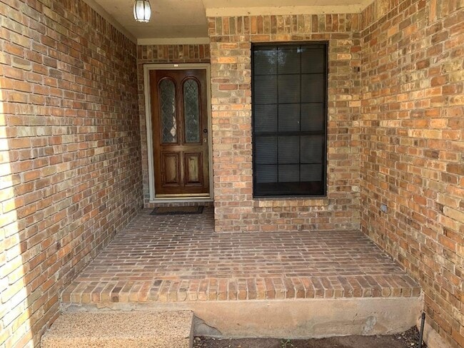 Photo - 6104 John Chisum Ln