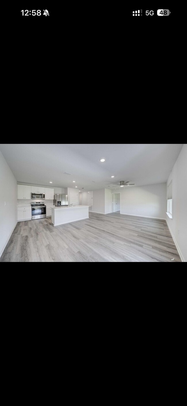 246 Lawton Br Wy