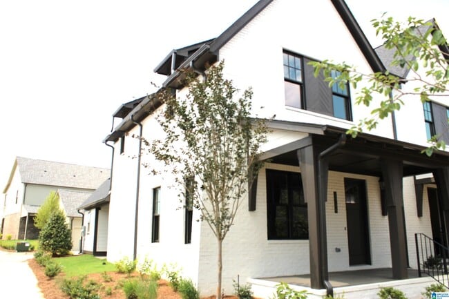 Building Photo - 1766 Riverton Ln